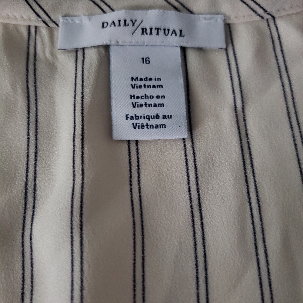 NWOT Daily Ritual Racerback tank - Picture 7 of 8